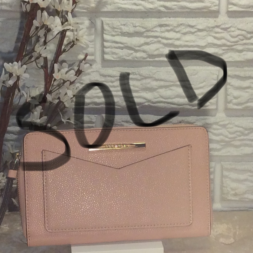 NWOT Anne Klein Wallet